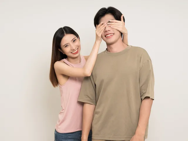 情侣东方人像组集封面图